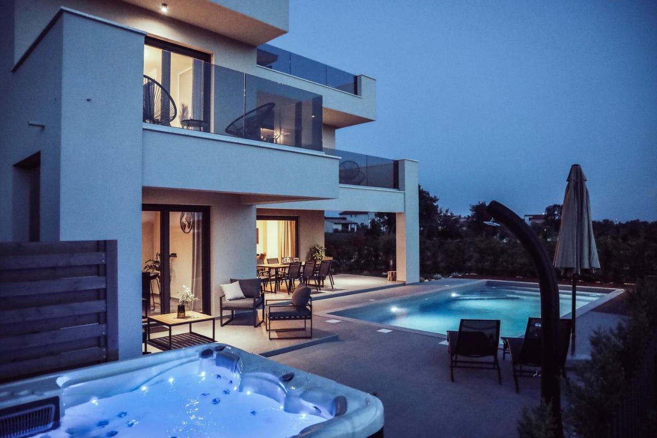 Ivala Villa *